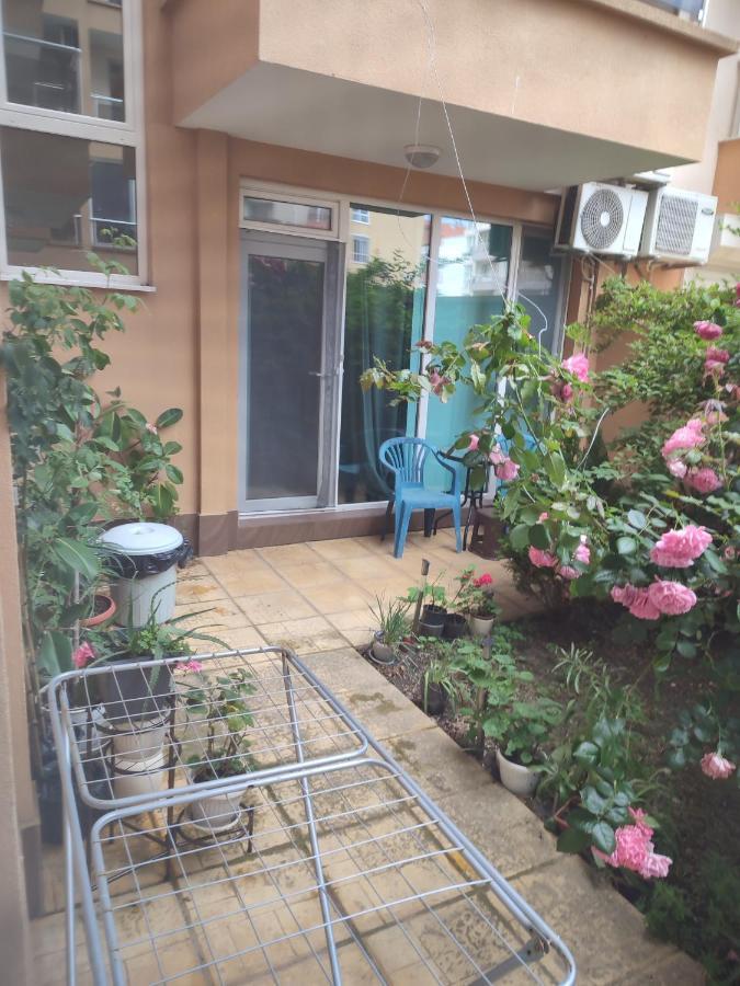 Apartament Janet Apartment Pomorie Exterior photo
