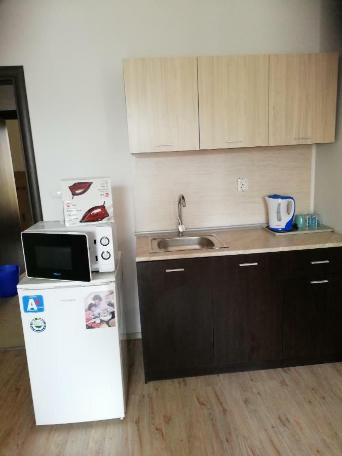 Apartament Janet Apartment Pomorie Exterior photo
